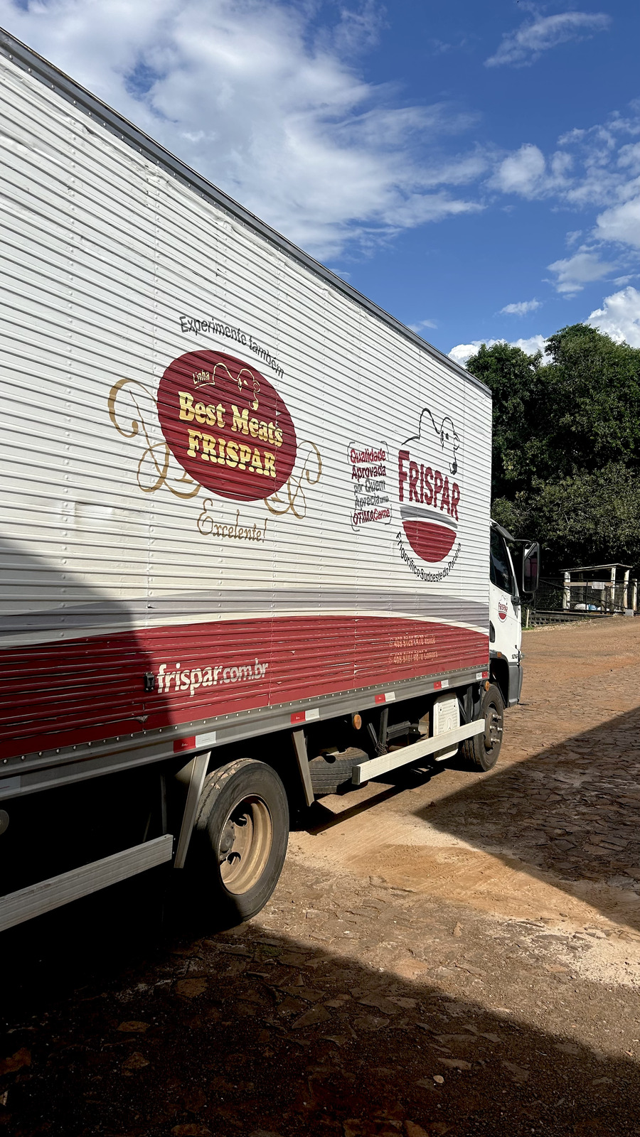 Caminhão da linha Best Meats Frispar